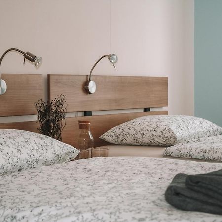 Neb-Thun Lodge'S Appartement 1 Hilterfingen Ringstrasse 6 Екстериор снимка